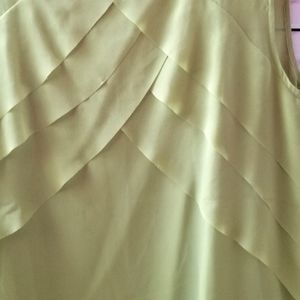 Liz Claiborne Sleevless Blouse